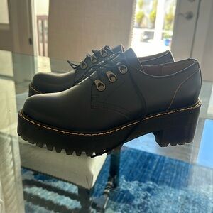 Dr.martins Leona black vintage smooth black
